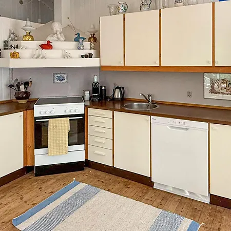 3 Bedroom Beautiful In Faxe Ladeplads Fakse Ladeplads