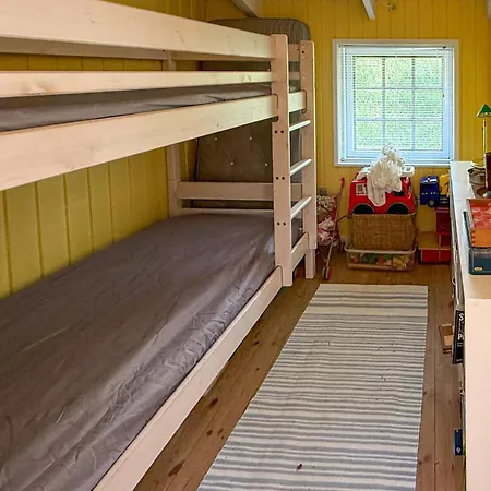 3 Bedroom Beautiful In Faxe Ladeplads Ferienhaus Fakse Ladeplads